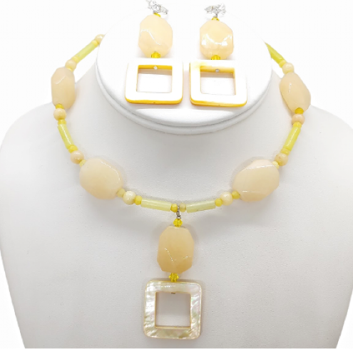 Banana Yellow Choker Set with Square Window Pendant