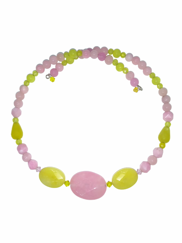 Choker with pink and yellow beads on a white background