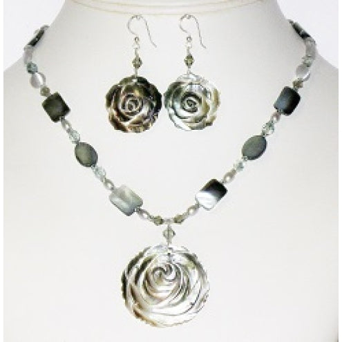 Gray Flower Pendant Necklace and Earrings Set