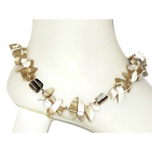 Beige Shell Ankle Bracelet with Chip Beads