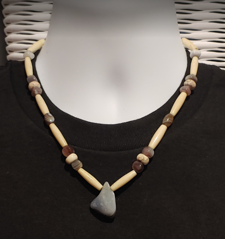 Off-White Men's Necklace with Botswana Agate